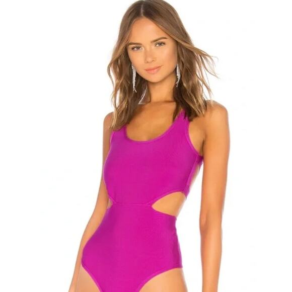 NBD x Naven Pippa Magenta Bandage Bodysuit with Cut-Out Waist & Back Small - Picture 4 of 11